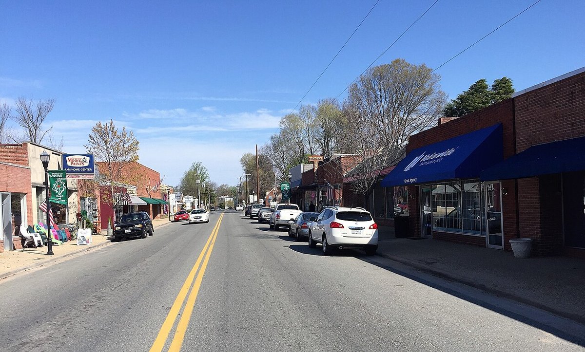 Downtown Ashland, VA - Bowling Green (Virgínia) – Wikipédia, a enciclopédia livre